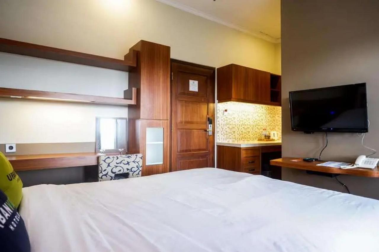 Urbanview Rumah Kandjani Yogyakarta Kejayan 외부 사진